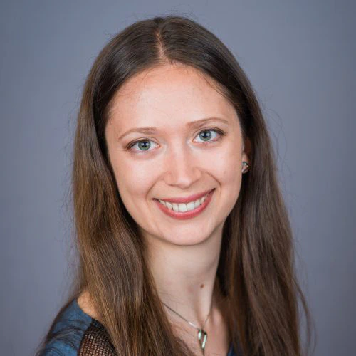 Dr. Ksenia Peguero